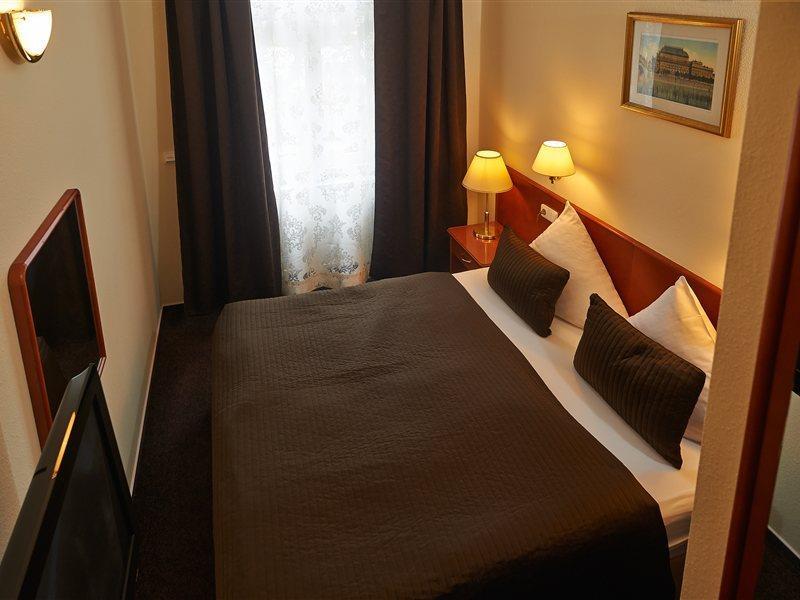 Hotel Andel Πράγα Εξωτερικό φωτογραφία