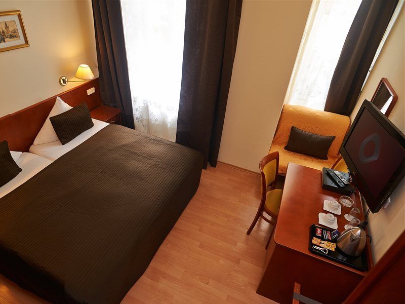 Hotel Andel Πράγα Εξωτερικό φωτογραφία